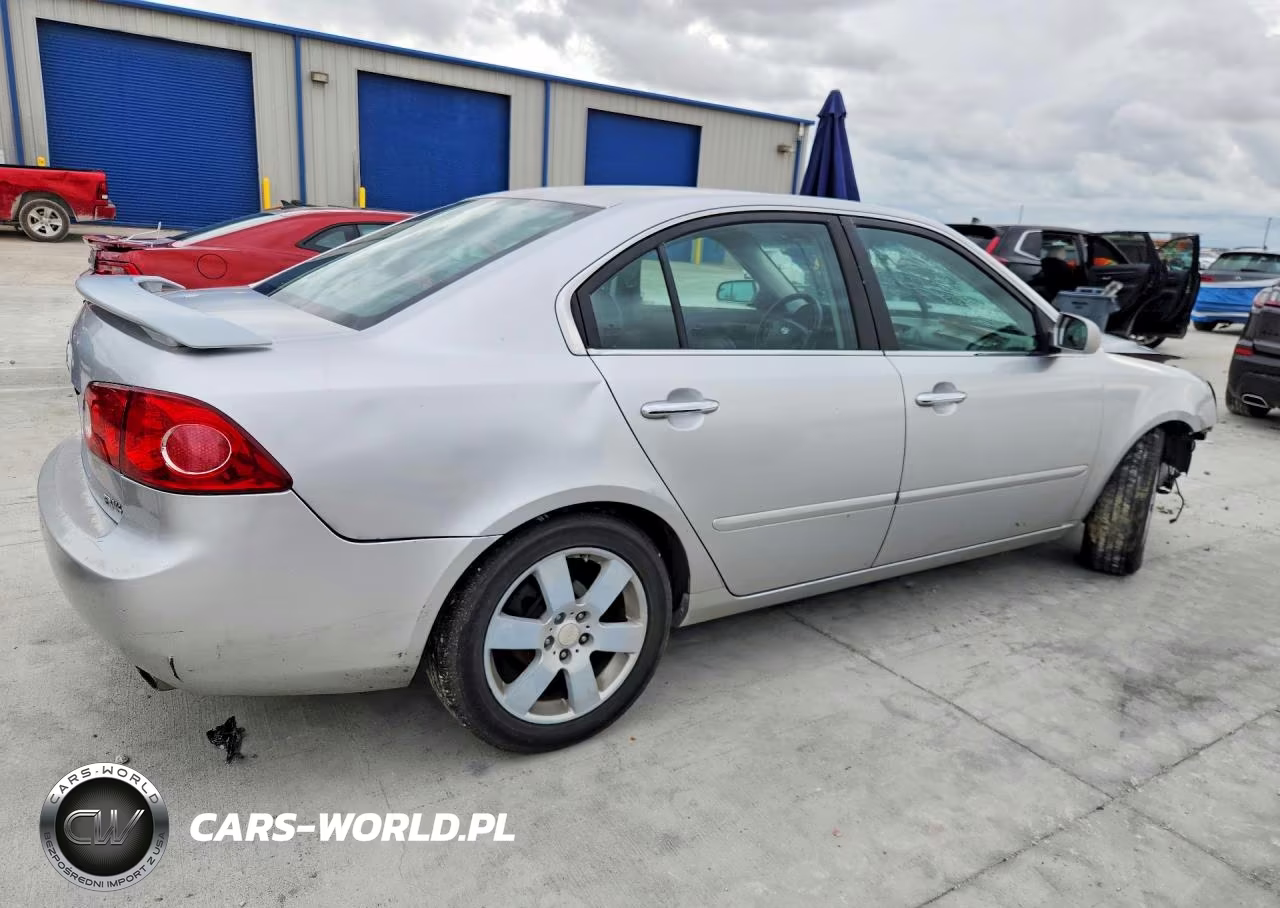 2007 Kia Optima Lx VIN:KNAGE124375116311 - 3