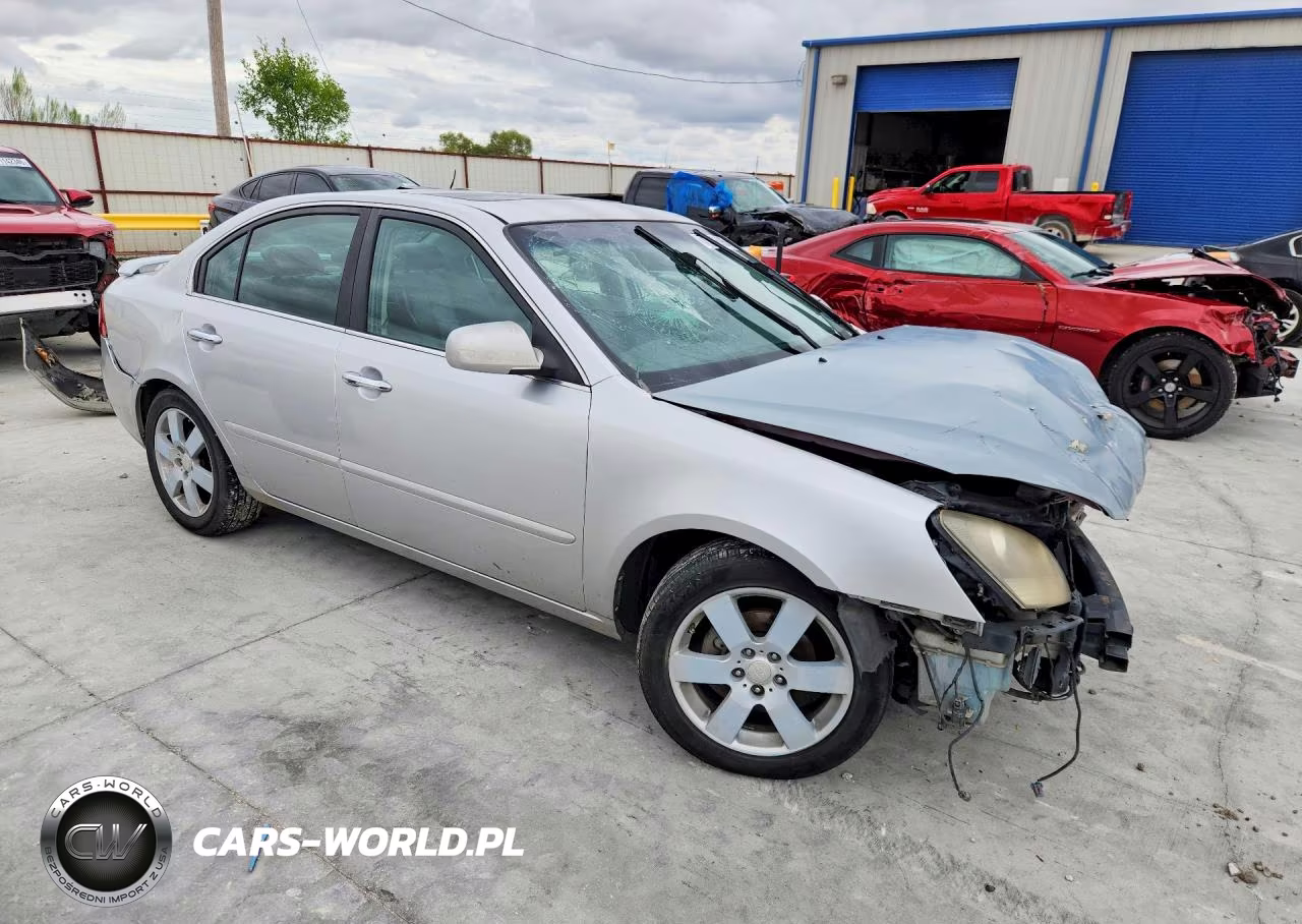 2007 Kia Optima Lx VIN:KNAGE124375116311 - 4
