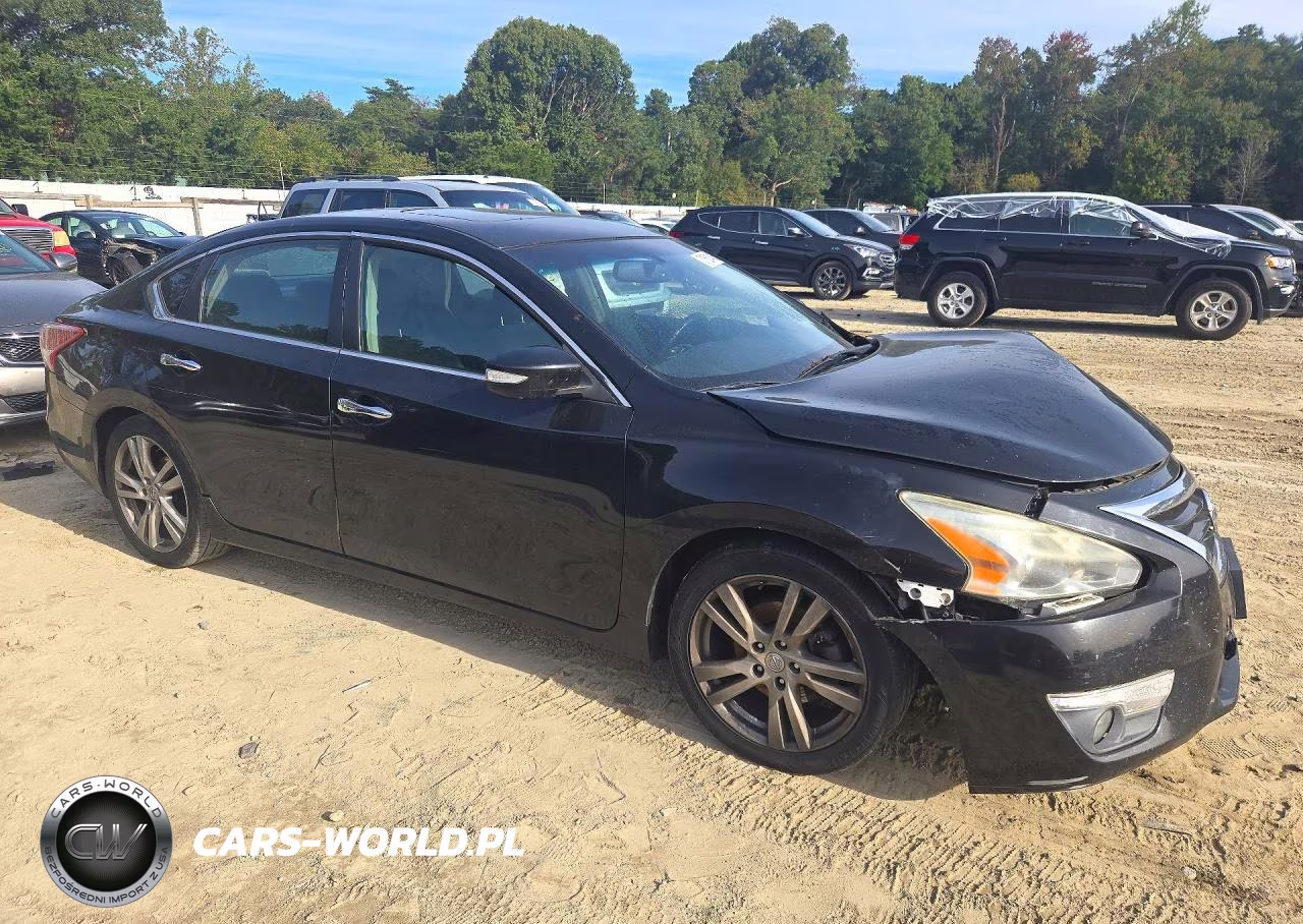 2013 Nissan Altima 3.5 S VIN:1N4BL3AP8DC195773 - 4
