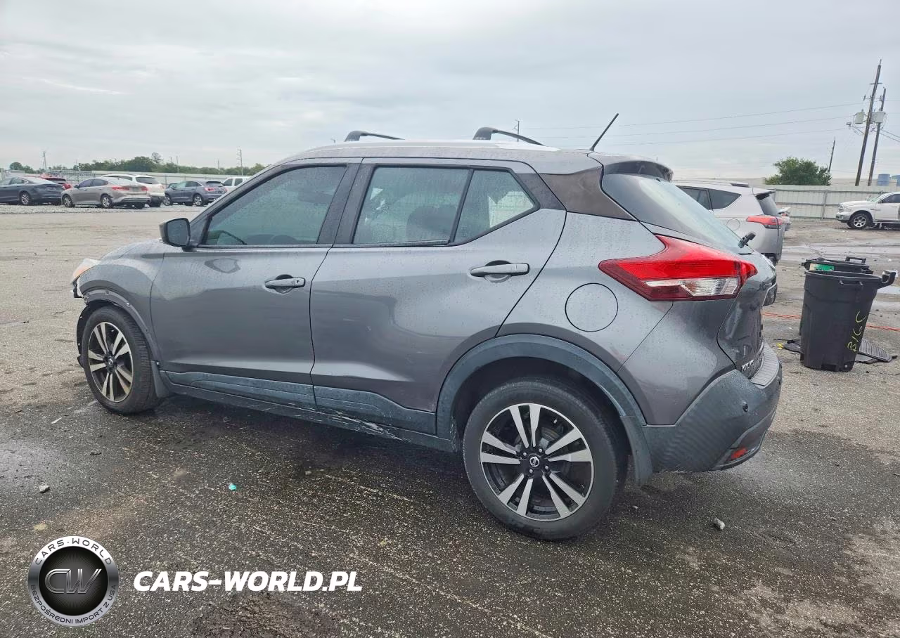 2020 Nissan Kicks Sv VIN:3N1CP5CV6LL505631 - 2