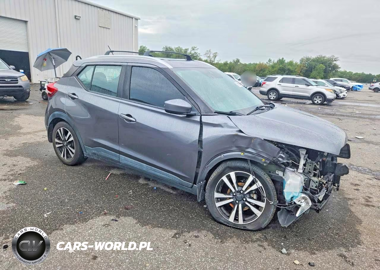 2020 Nissan Kicks Sv VIN:3N1CP5CV6LL505631 - 4