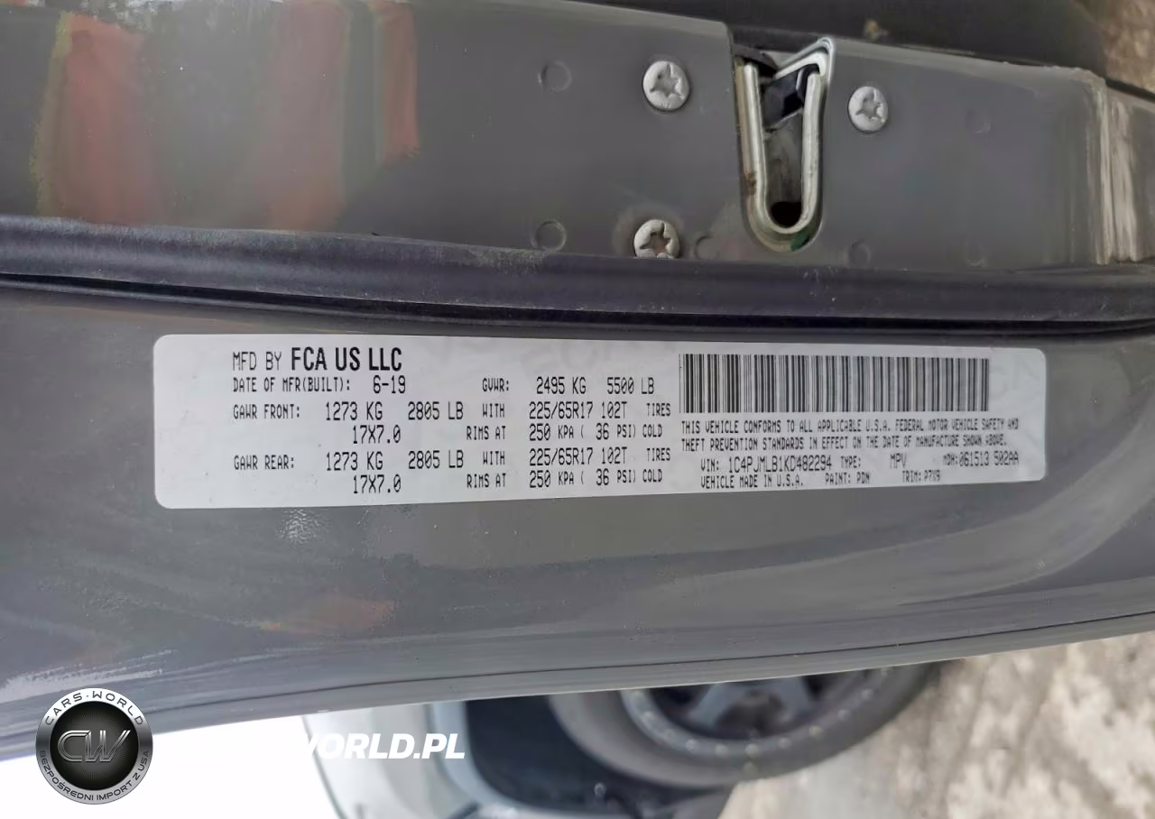 2019 Jeep Cherokee Latitude Plus VIN:1C4PJMLB1KD482294 - 13
