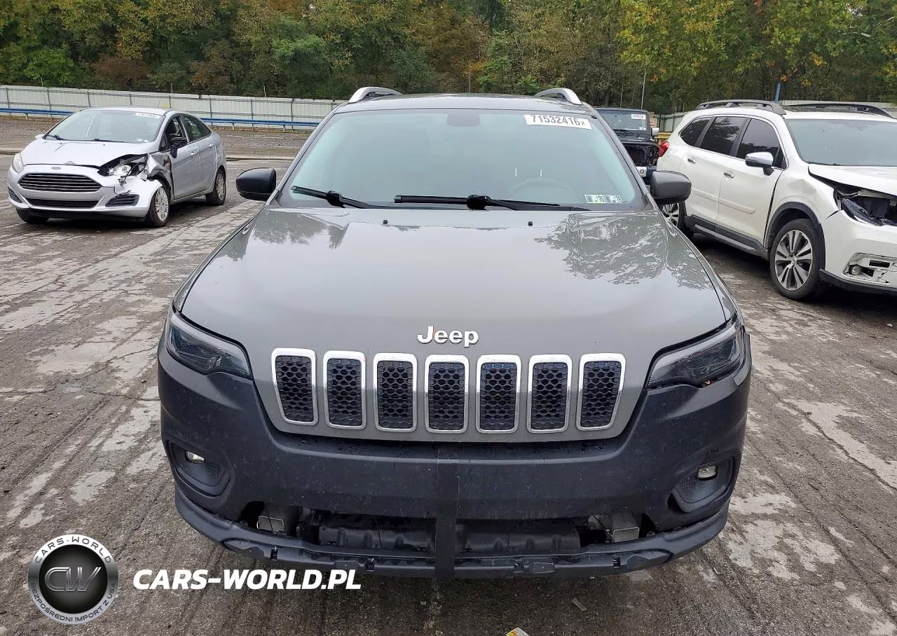 2019 Jeep Cherokee Latitude Plus VIN:1C4PJMLB1KD482294 - 5