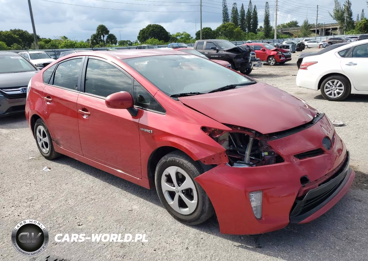 2013 Toyota Prius VIN:JTDKN3DU7D0351387 - 4