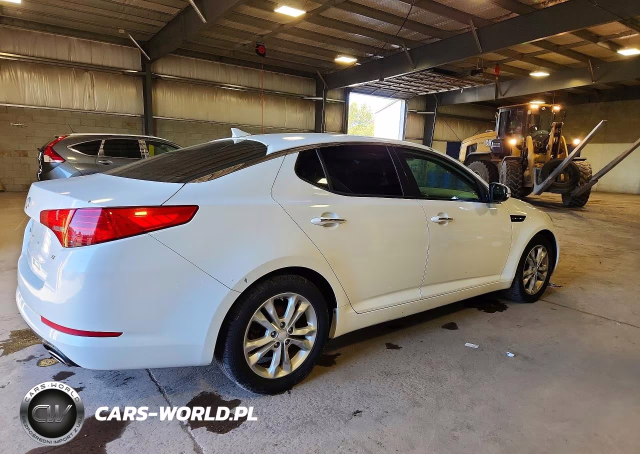2013 Kia Optima Lx VIN:5XXGM4A77DG181835 - 3