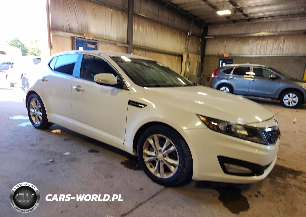 2013 Kia Optima Lx VIN:5XXGM4A77DG181835 - 4