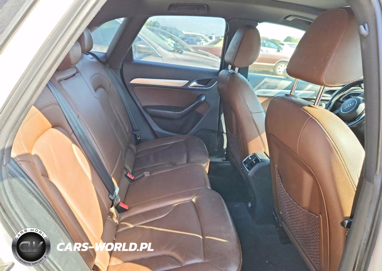 2016 Audi Q3 Premium Plus VIN:WA1EFCFS3GR012710 - 11