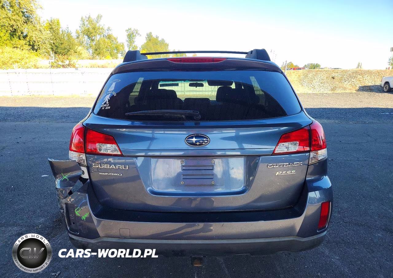 2013 Subaru Outback 2.5I Premium VIN:4S4BRBCC8D1228761 - 6