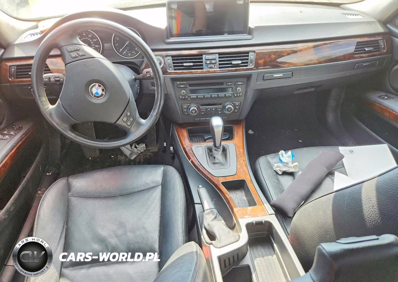 2011 BMW 335 Xi VIN:WBAPL5G51BNN23700 - 8