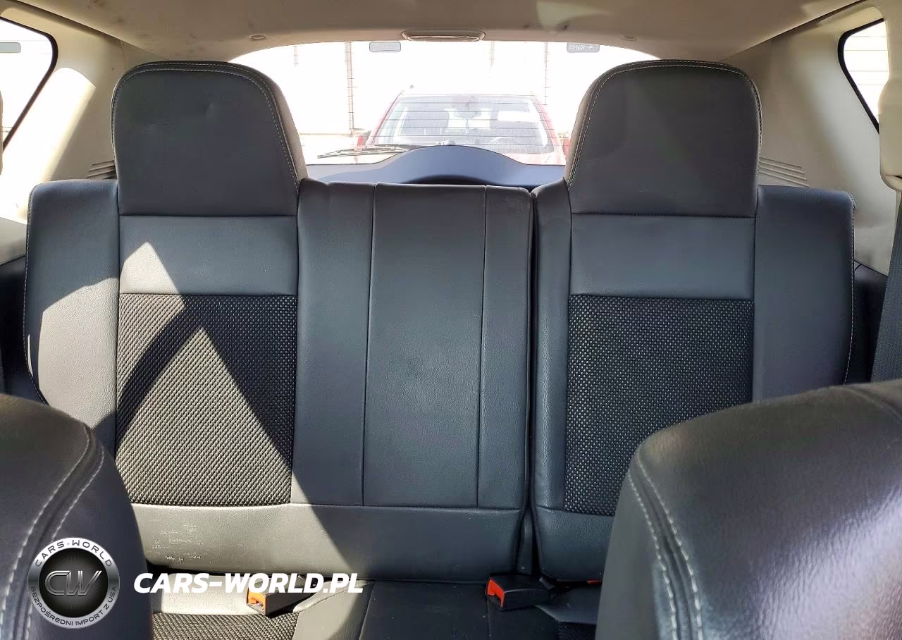 2014 Jeep Compass Latitude VIN:1C4NJCEB6ED856675 - 10