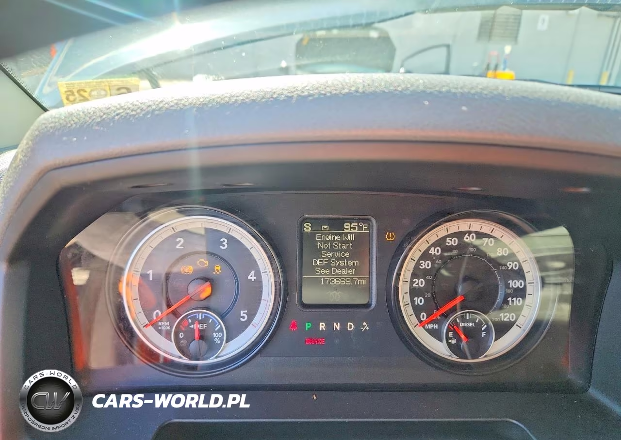 2015 Ram 1500 St VIN:1C6RR6KM9FS521867 - 9