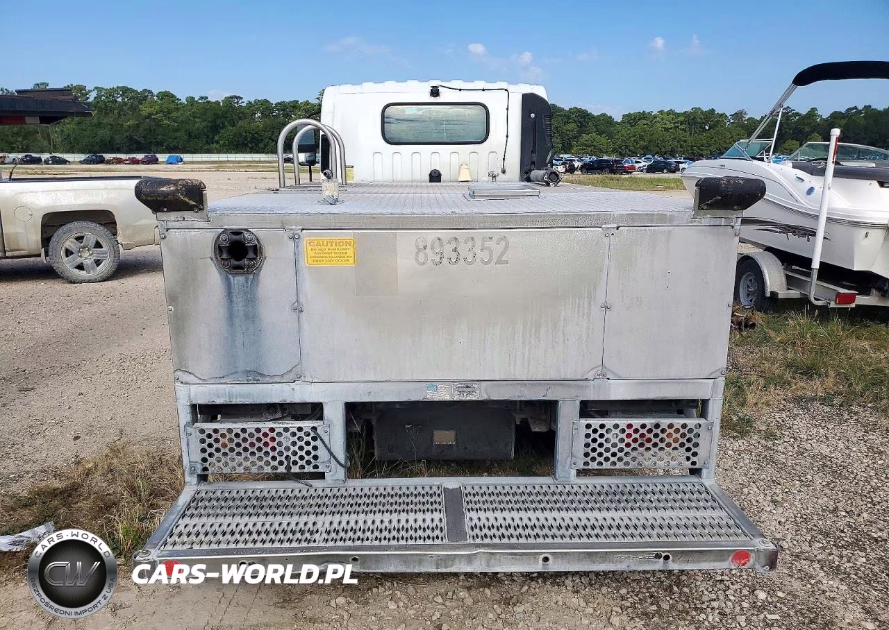 2019 Isuzu Npr Water Truck VIN:54DB4W1B8KS803352 - 10