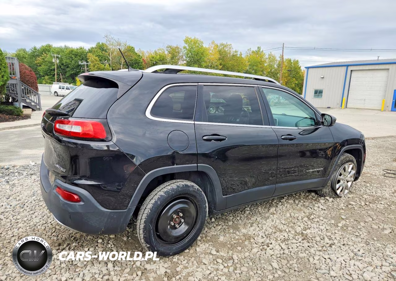 2015 Jeep Cherokee Limited VIN:1C4PJMDB1FW626936 - 3