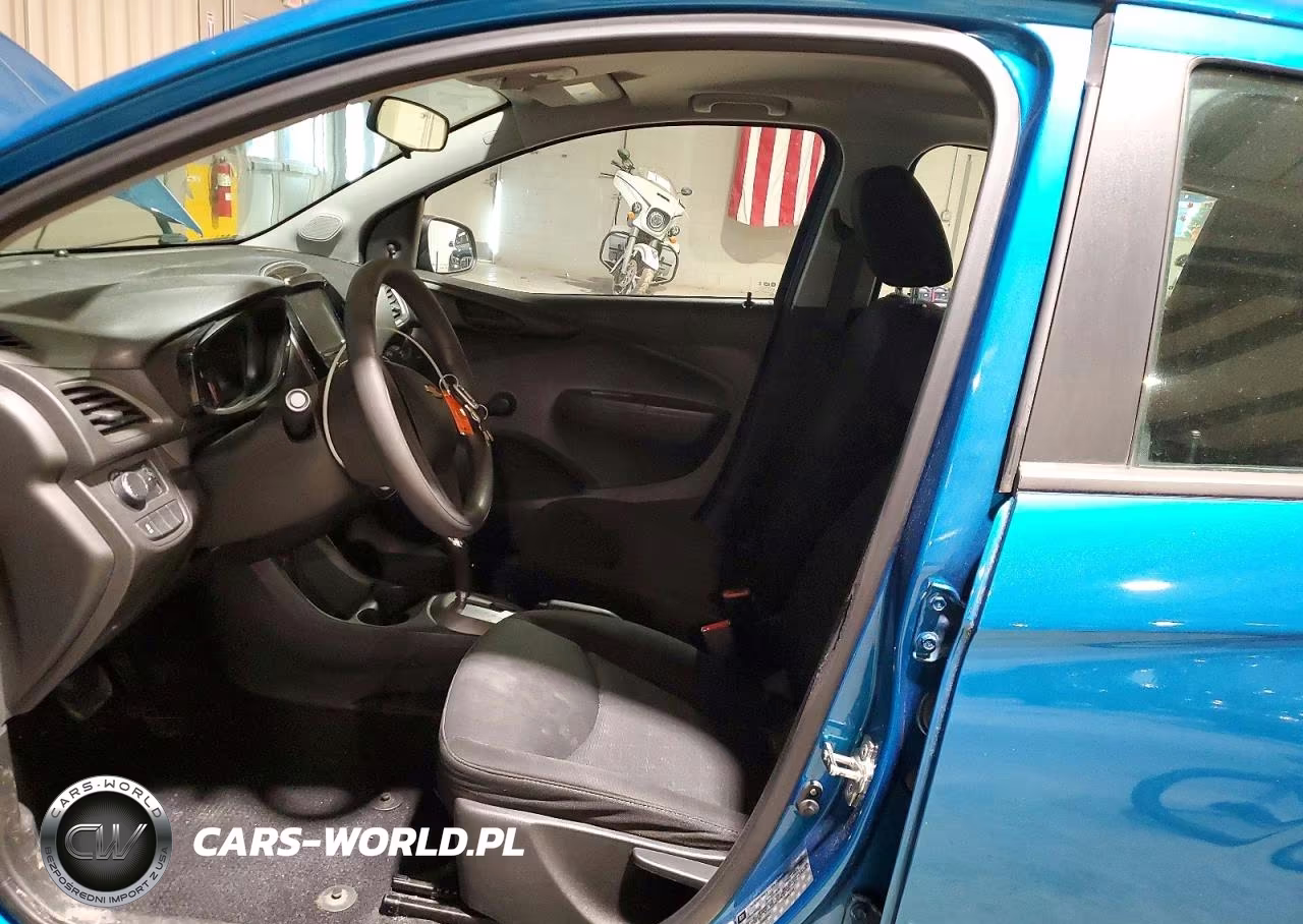 2020 Chevrolet Spark Ls VIN:KL8CB6SA4LC443392 - 7