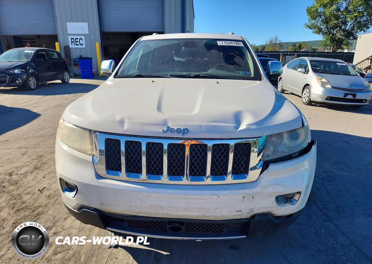 2011 Jeep Grand Cherokee Overland VIN:1J4RR6GT1BC700461 - 5