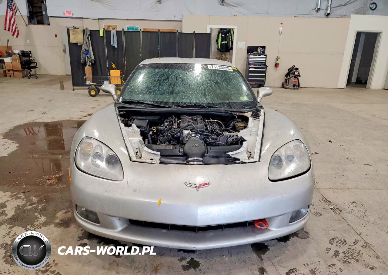 2005 Chevrolet Corvette VIN:1G1YY24U355134704 - 5