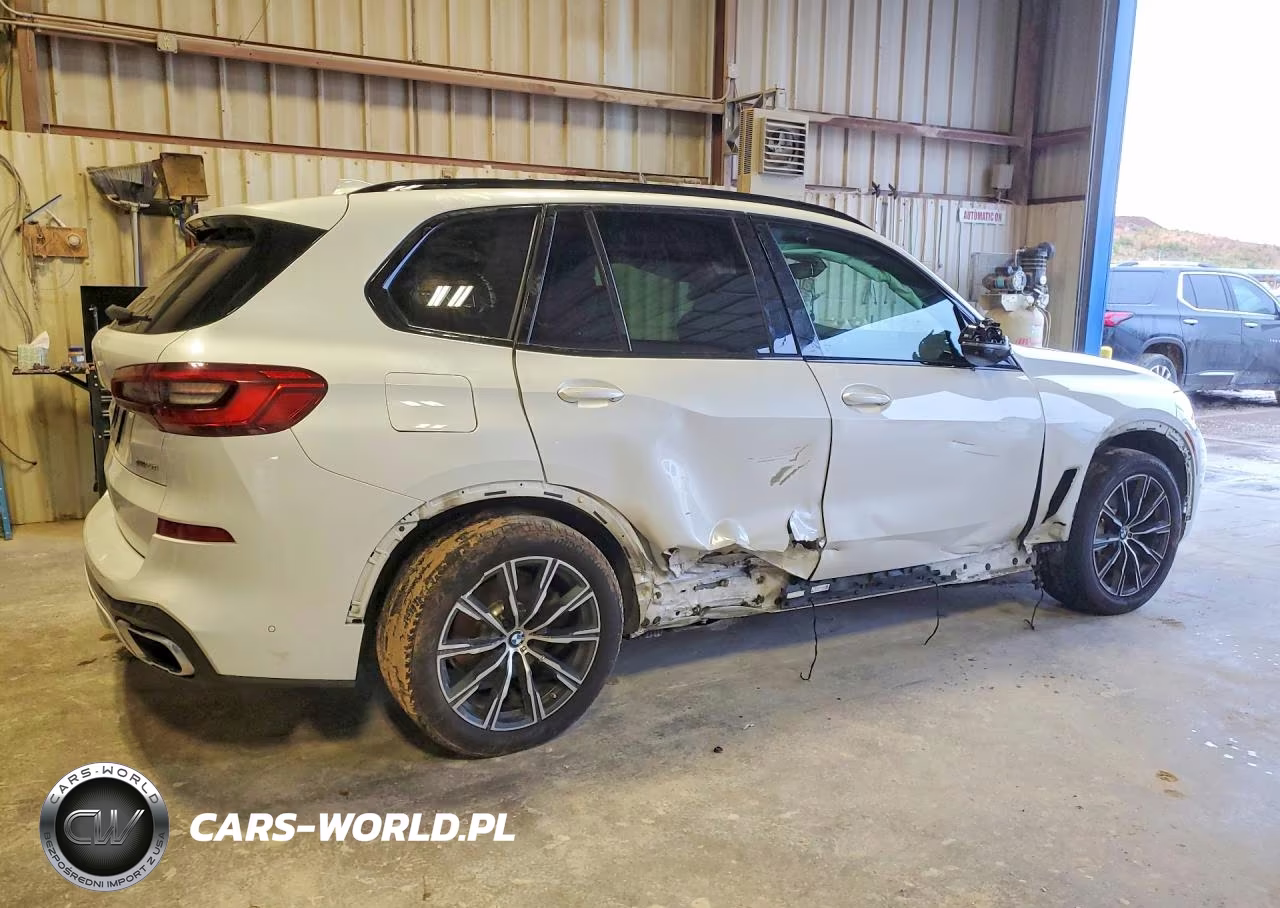 2019 BMW X5 xDrive40I VIN:5UXCR6C55KLL60930 - 3