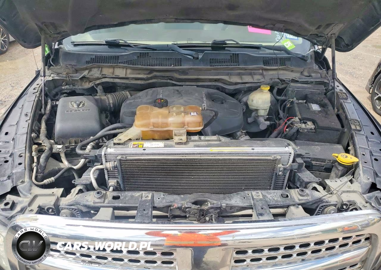 2016 Ram 1500 Laramie VIN:1C6RR6NM4GS286193 - 11