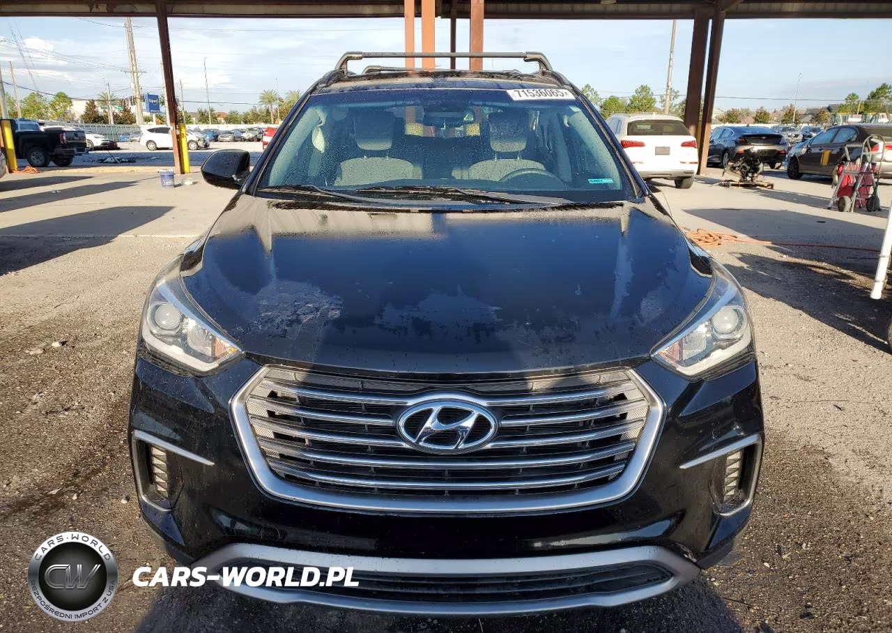 2018 Hyundai Santa Fe Se VIN:KM8SM4HF3JU260489 - 5