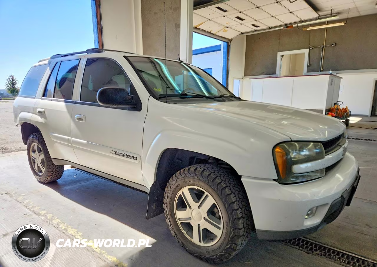 2004 Chevrolet Trailblazer Ls VIN:1GNDT13S142143827 - 4