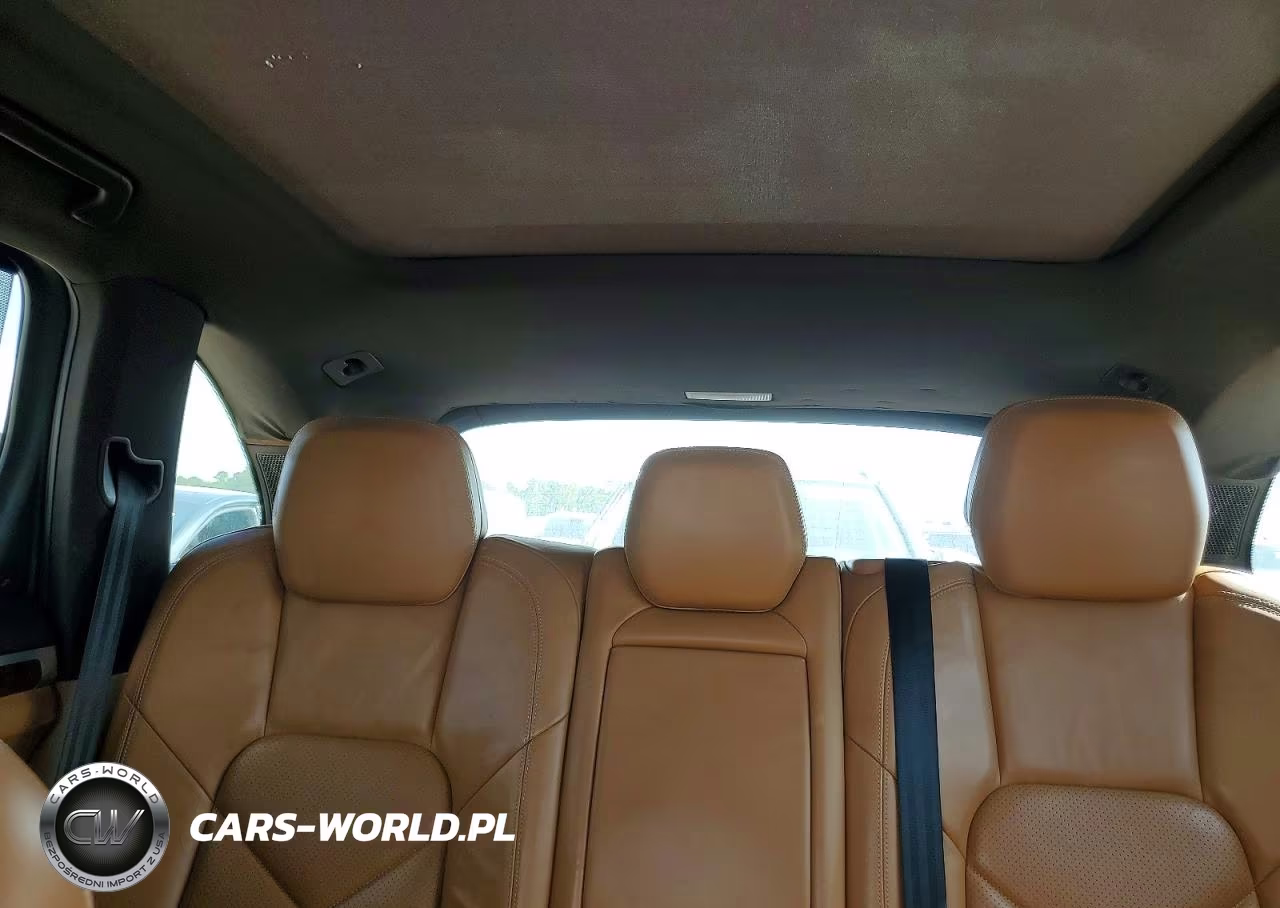 2011 Porsche Cayenne S VIN:WP1AB2A2XBLA53816 - 10
