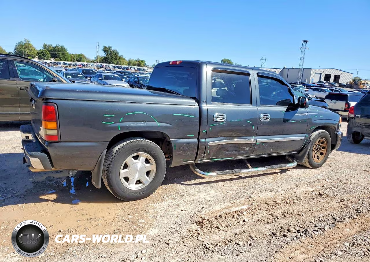 2005 GMC New Sierra C1500 VIN:2GTEC13T051163803 - 3