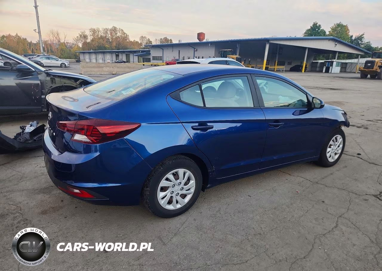 2019 Hyundai Elantra Se VIN:5NPD74LF5KH417463 - 3