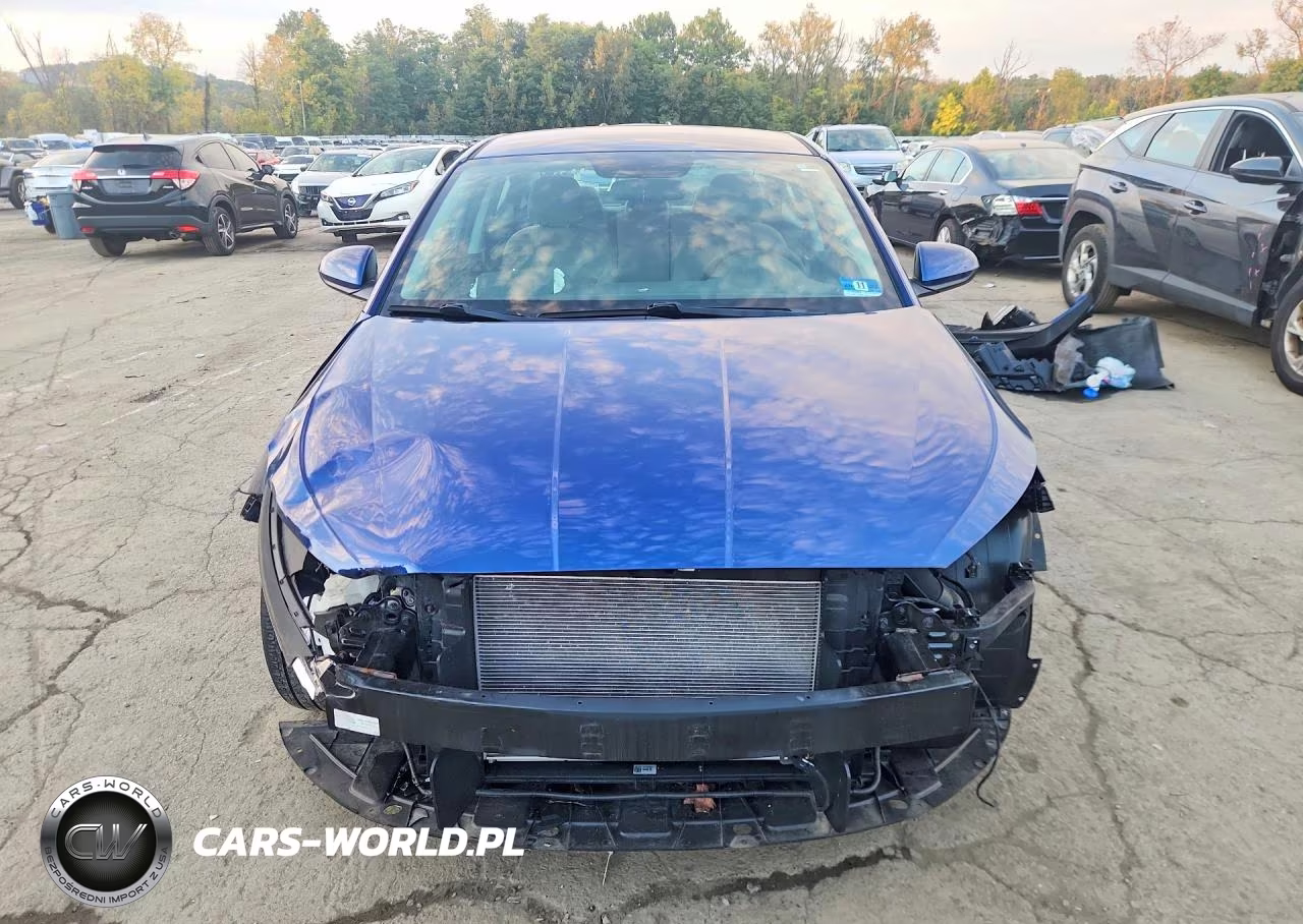 2019 Hyundai Elantra Se VIN:5NPD74LF5KH417463 - 5