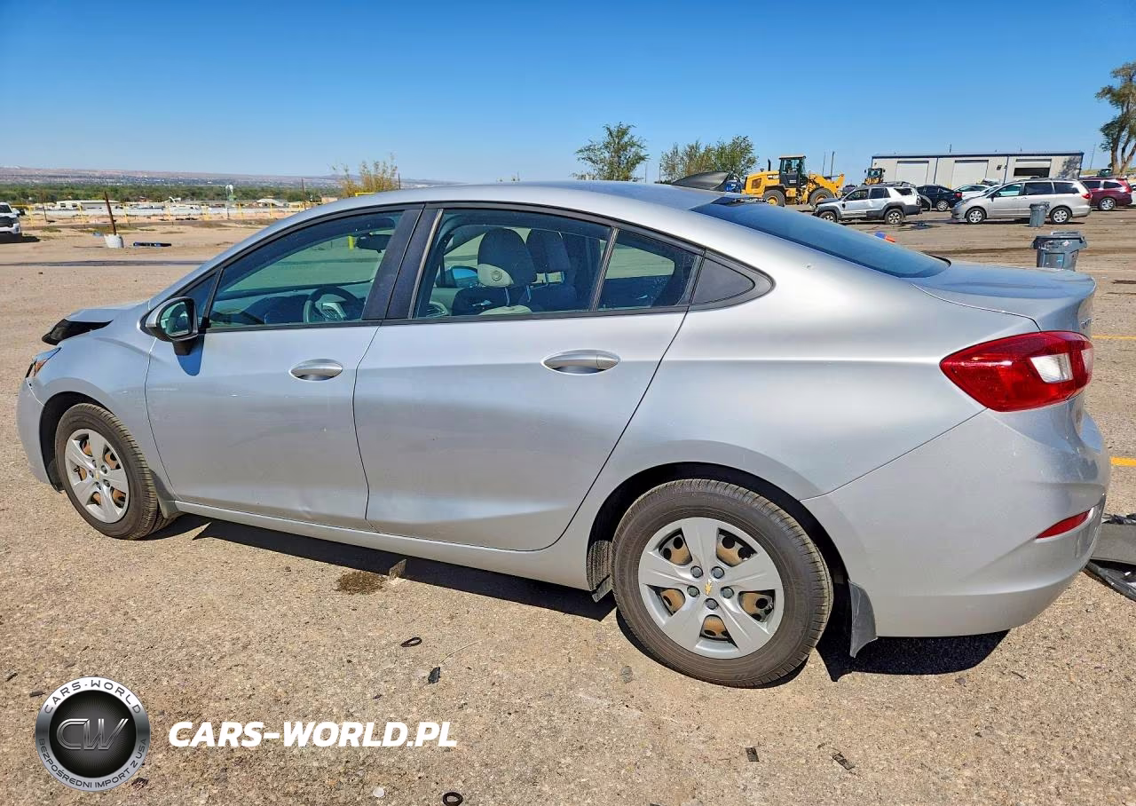 2017 Chevrolet Cruze Ls VIN:1G1BC5SM2H7136543 - 2
