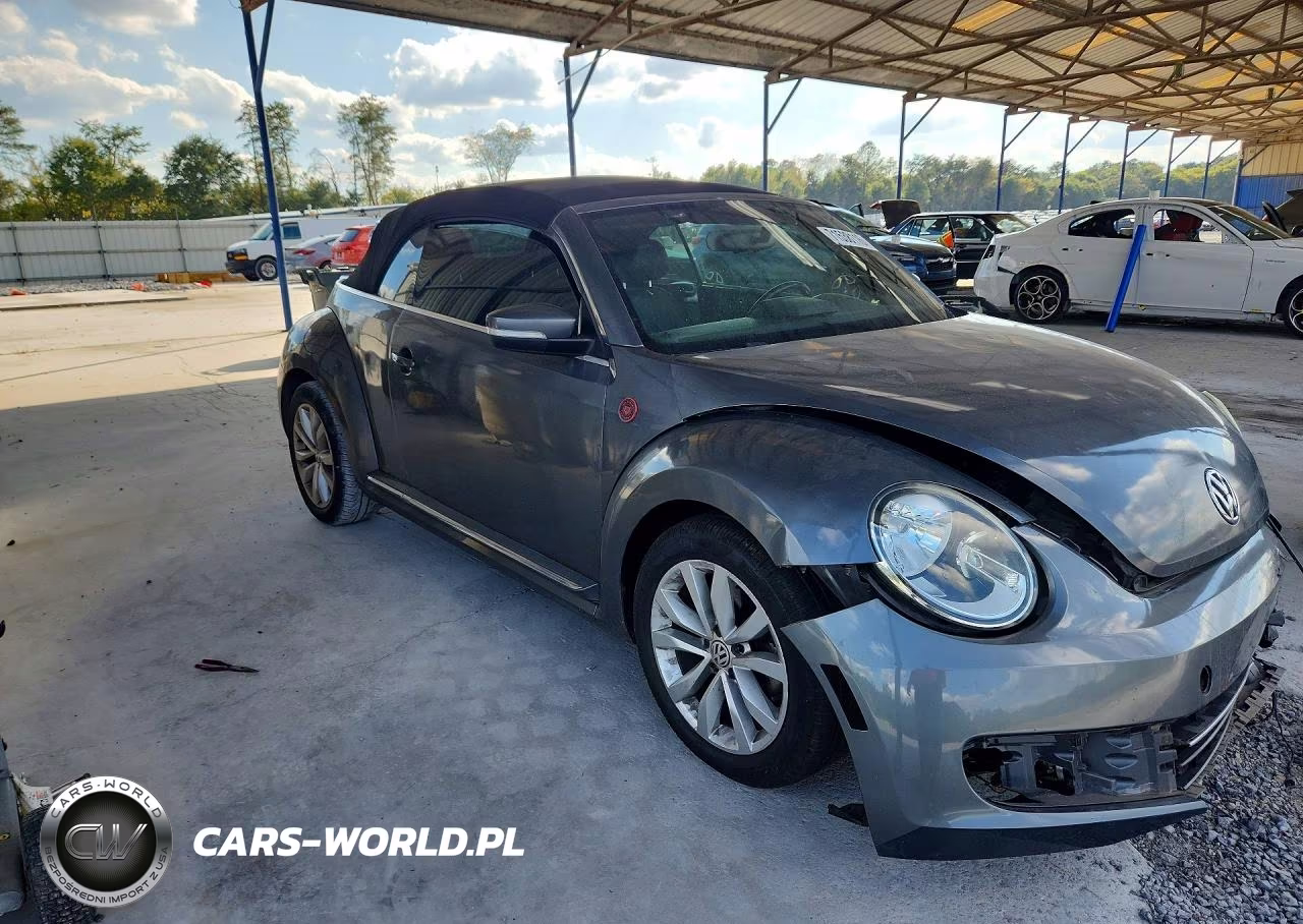 2013 Volkswagen Beetle VIN:3VW5L7ATXDM813862 - 4