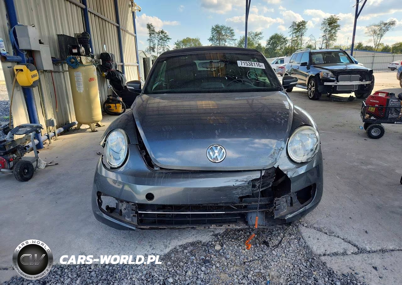 2013 Volkswagen Beetle VIN:3VW5L7ATXDM813862 - 5