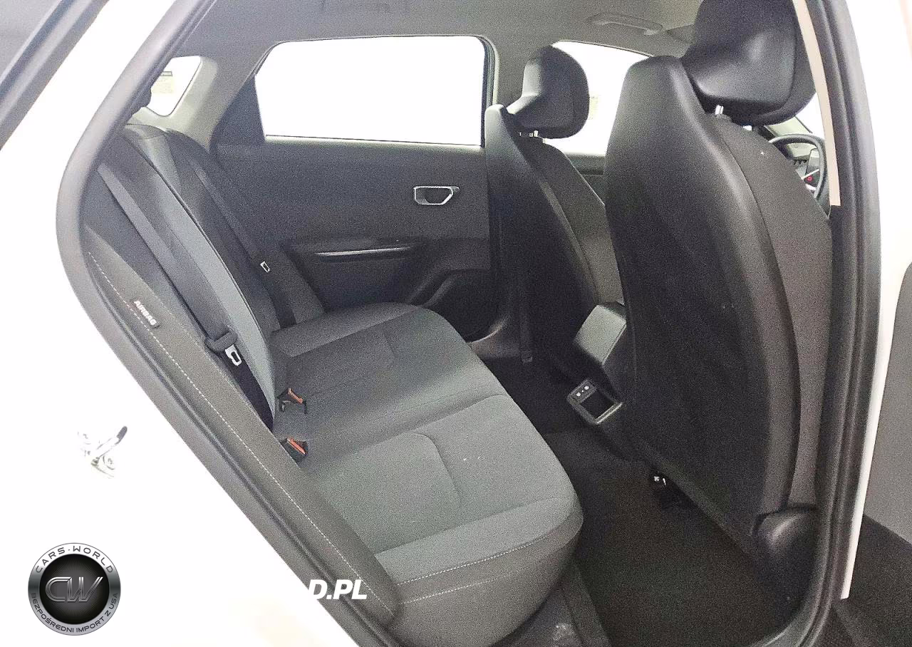 2025 Kia K4 Lxs VIN:3KPFT4DE8SE241880 - 10