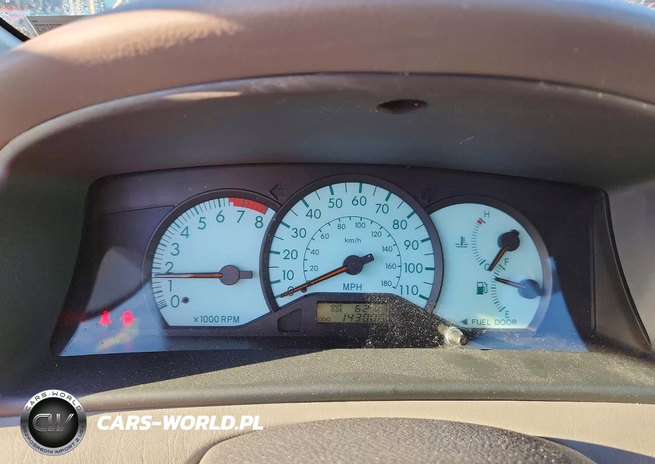 2004 Toyota Corolla Le VIN:1NXBR32E04Z341160 - 9