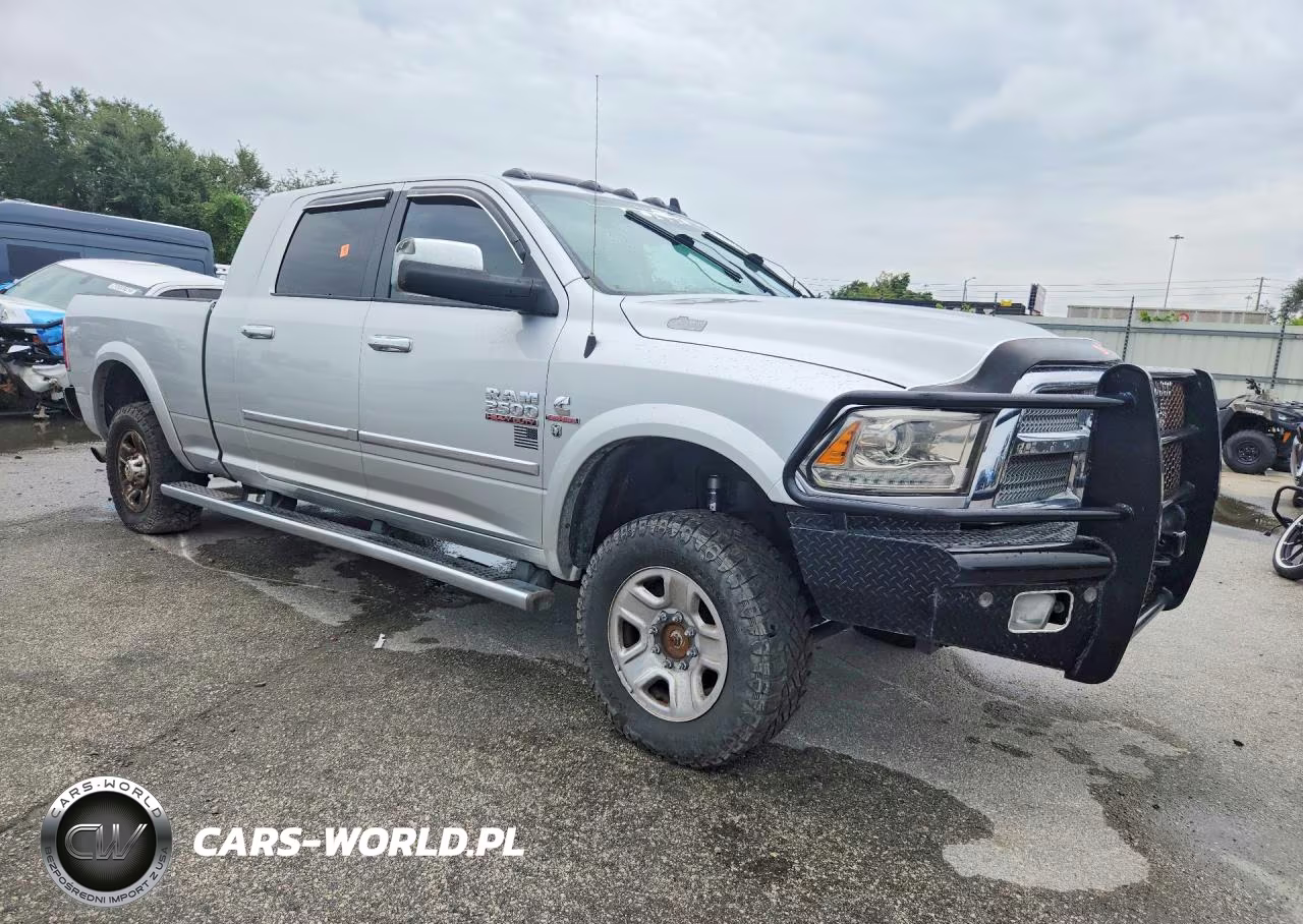 2015 Ram 2500 Longhorn VIN:3C6UR5PL9FG707467 - 4
