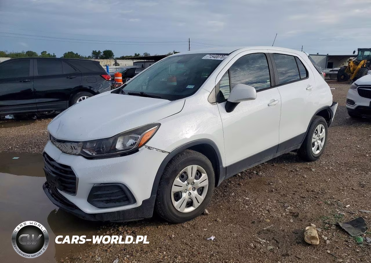 2018 Chevrolet Trax Ls VIN:KL7CJKSB8JB518459 - 1