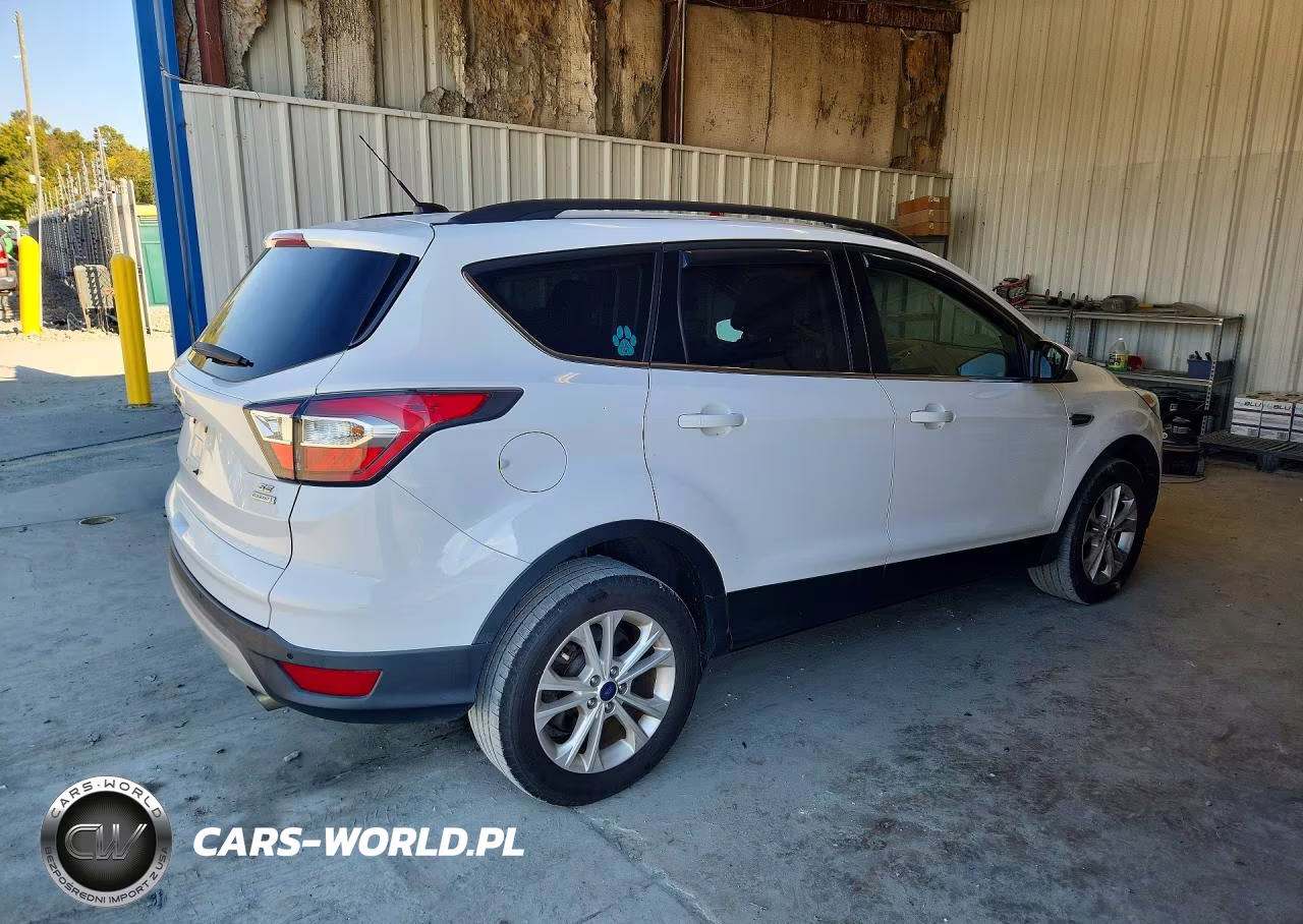 2017 Ford Escape Se VIN:1FMCU0GD0HUB48708 - 3