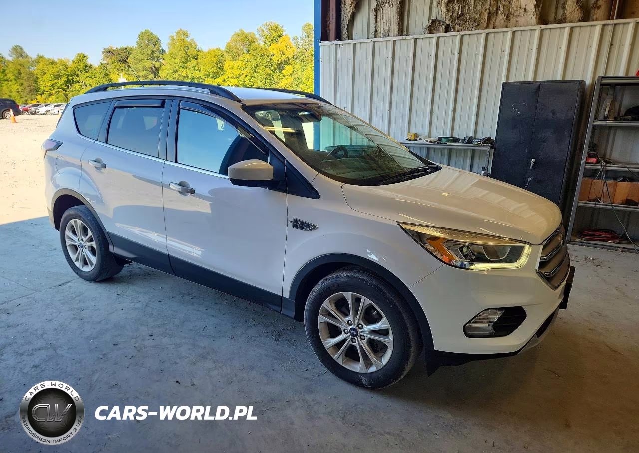 2017 Ford Escape Se VIN:1FMCU0GD0HUB48708 - 4
