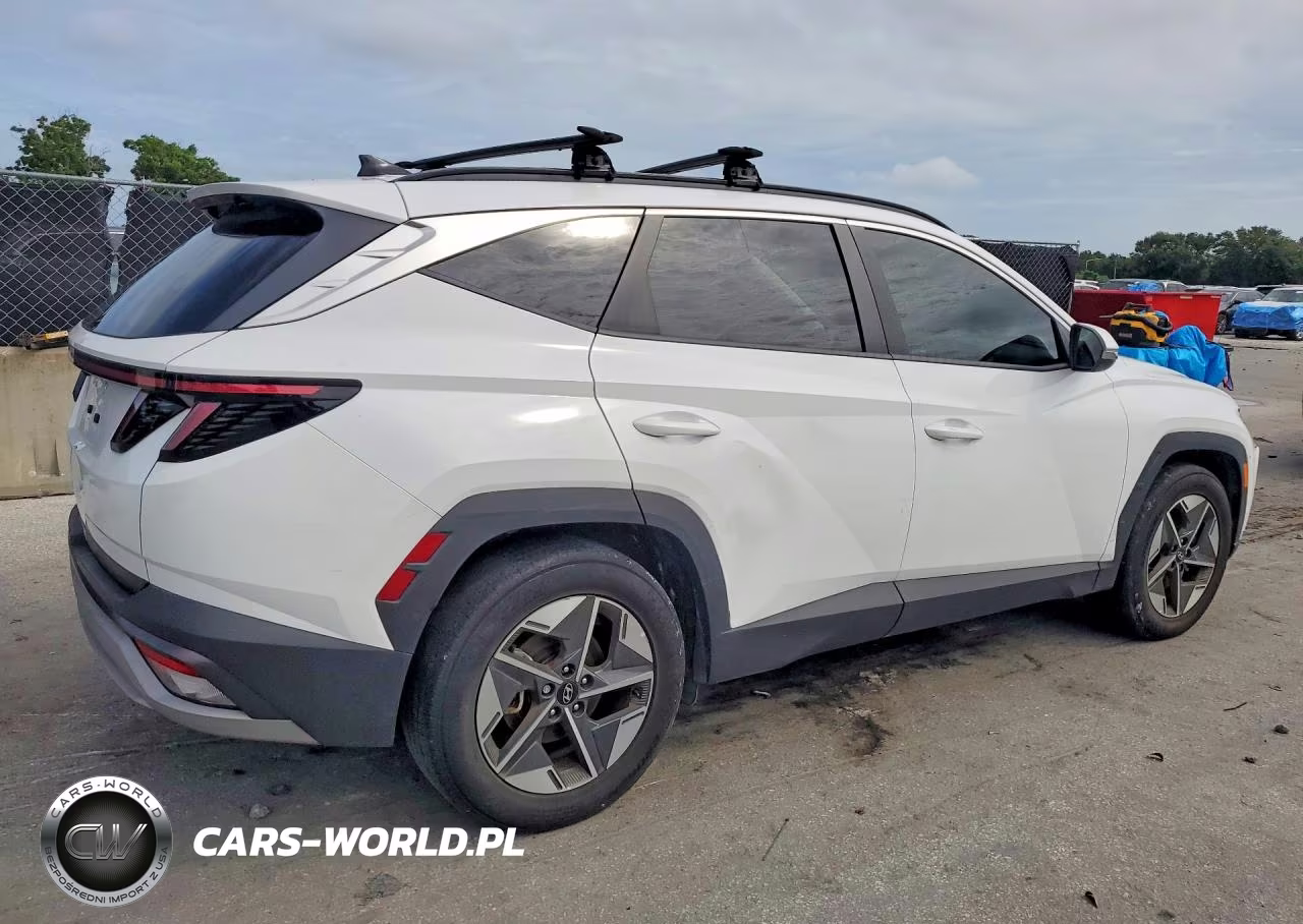 2025 Hyundai Tucson Sel VIN:5NMJC3DE8SH489348 - 3