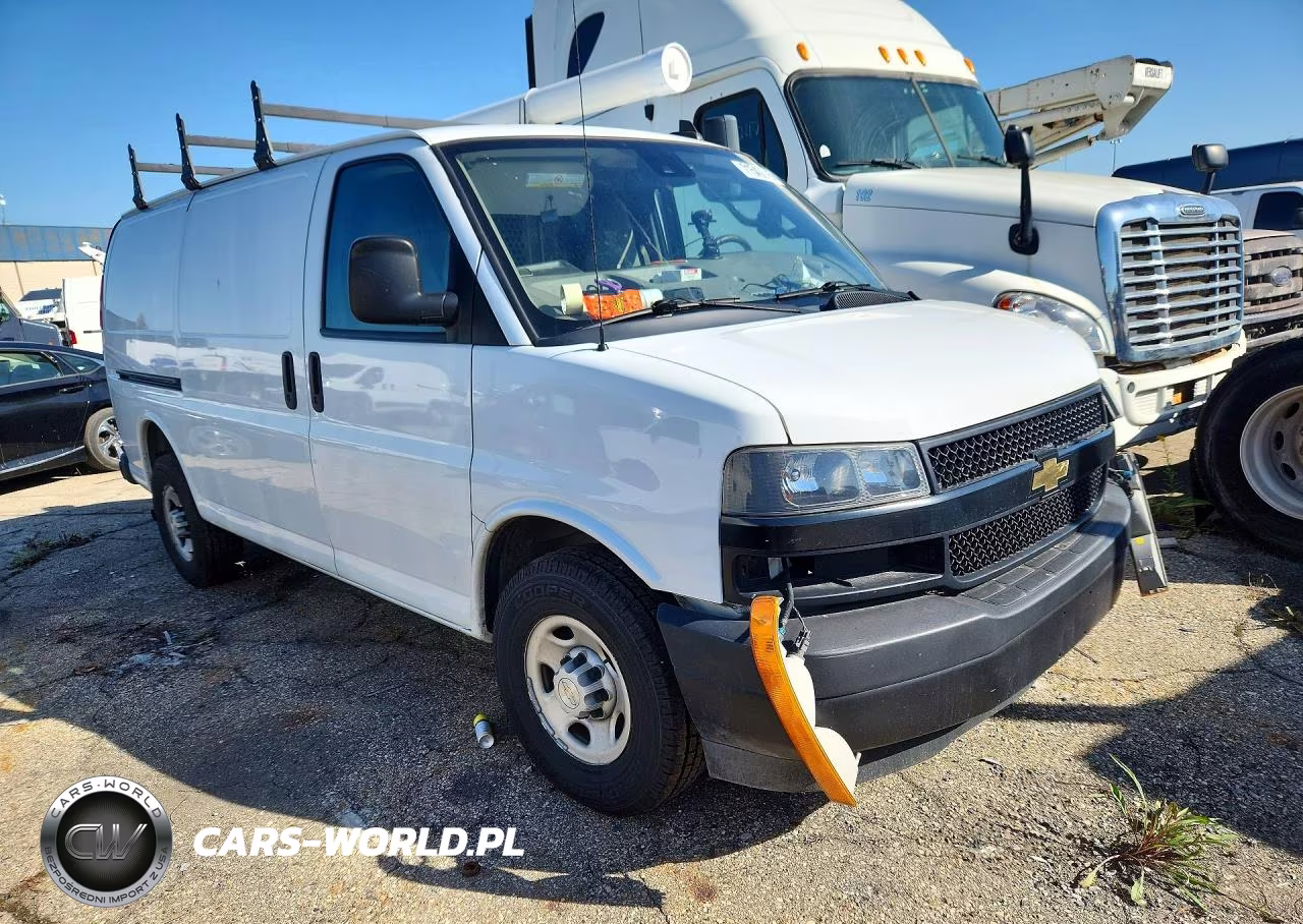 2020 Chevrolet Express VIN:1GCWGAFG9L1277681 - 4