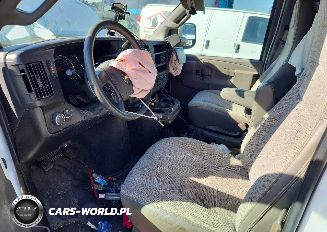 2020 Chevrolet Express VIN:1GCWGAFG9L1277681 - 7