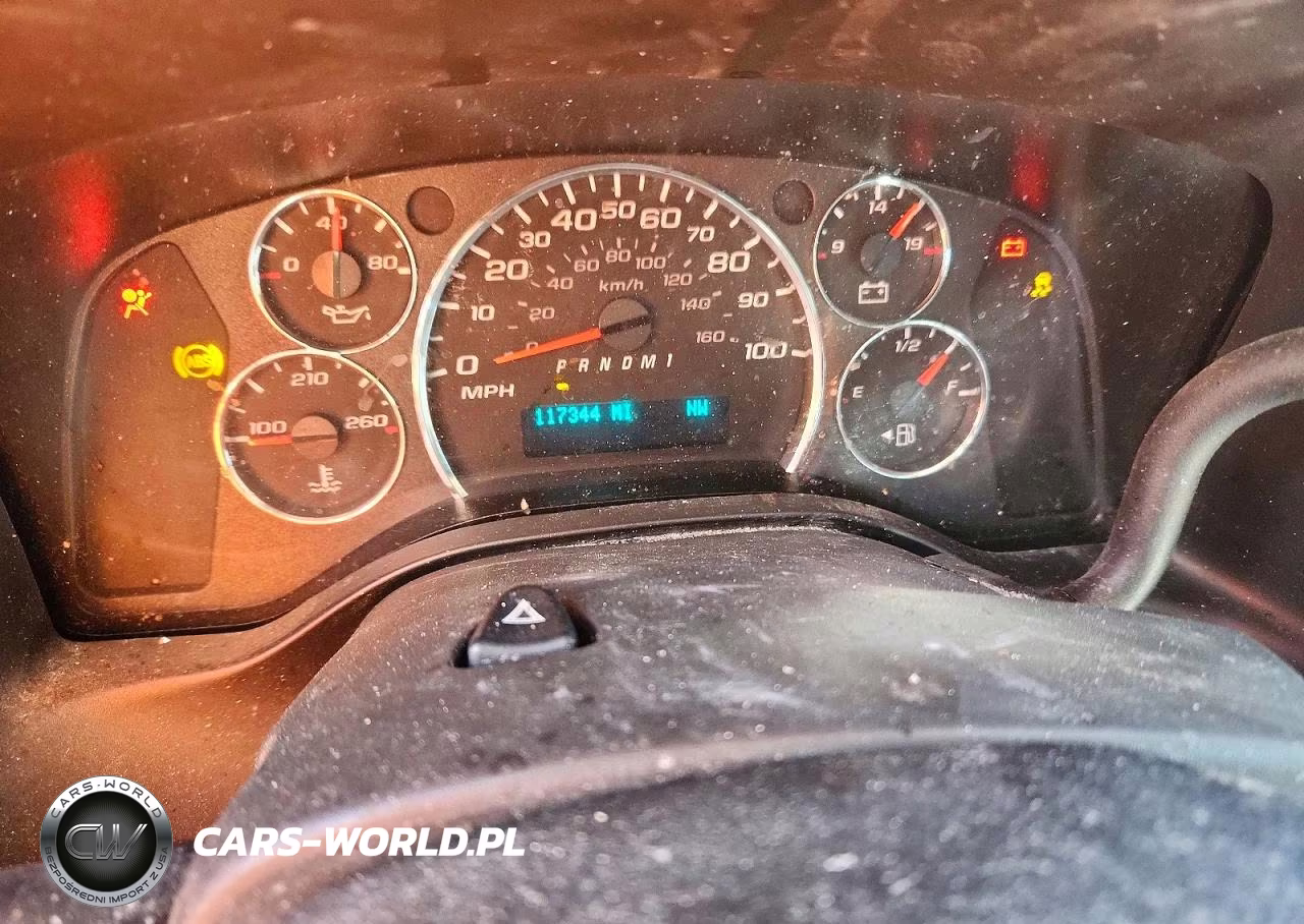 2020 Chevrolet Express VIN:1GCWGAFG9L1277681 - 9