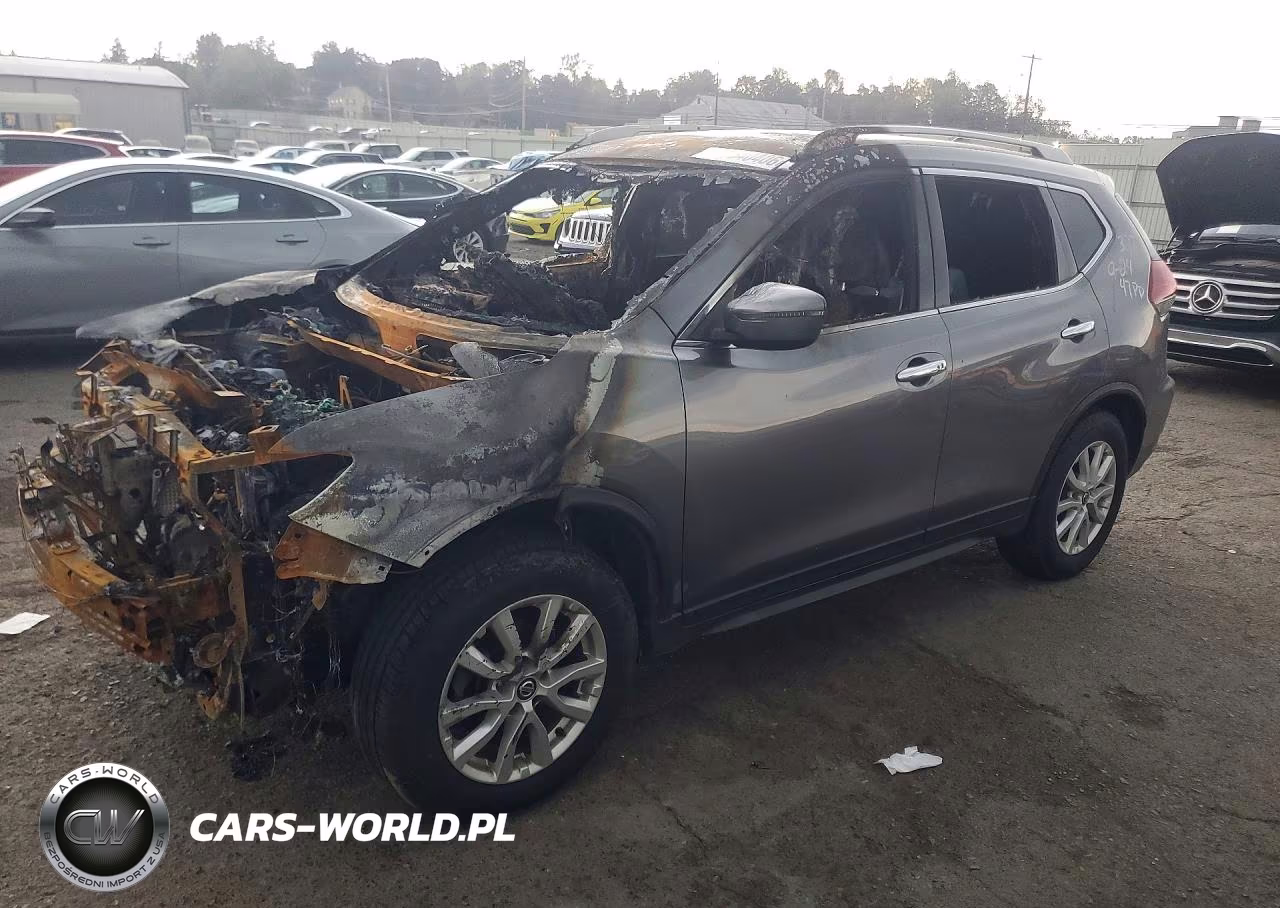2020 Nissan Rogue Sv – zdjęcie 1 z 13