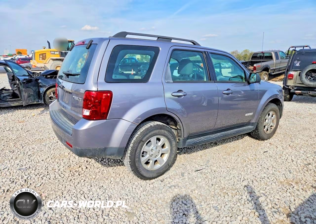 2008 Mazda Tribute I VIN:4F2CZ02Z58KM31853 - 3
