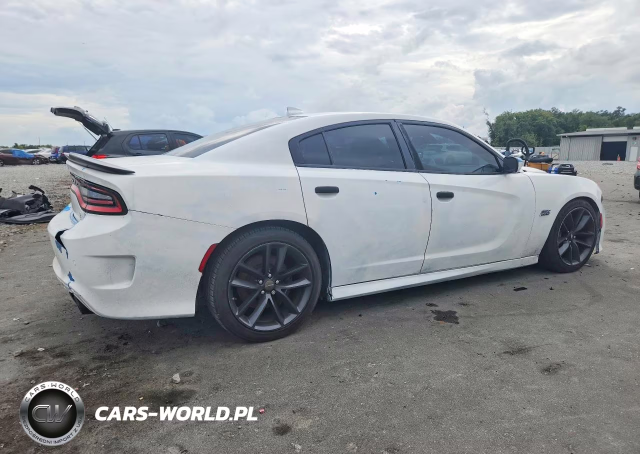 2019 Dodge Charger Scat Pack VIN:2C3CDXGJ1KH742211 - 3