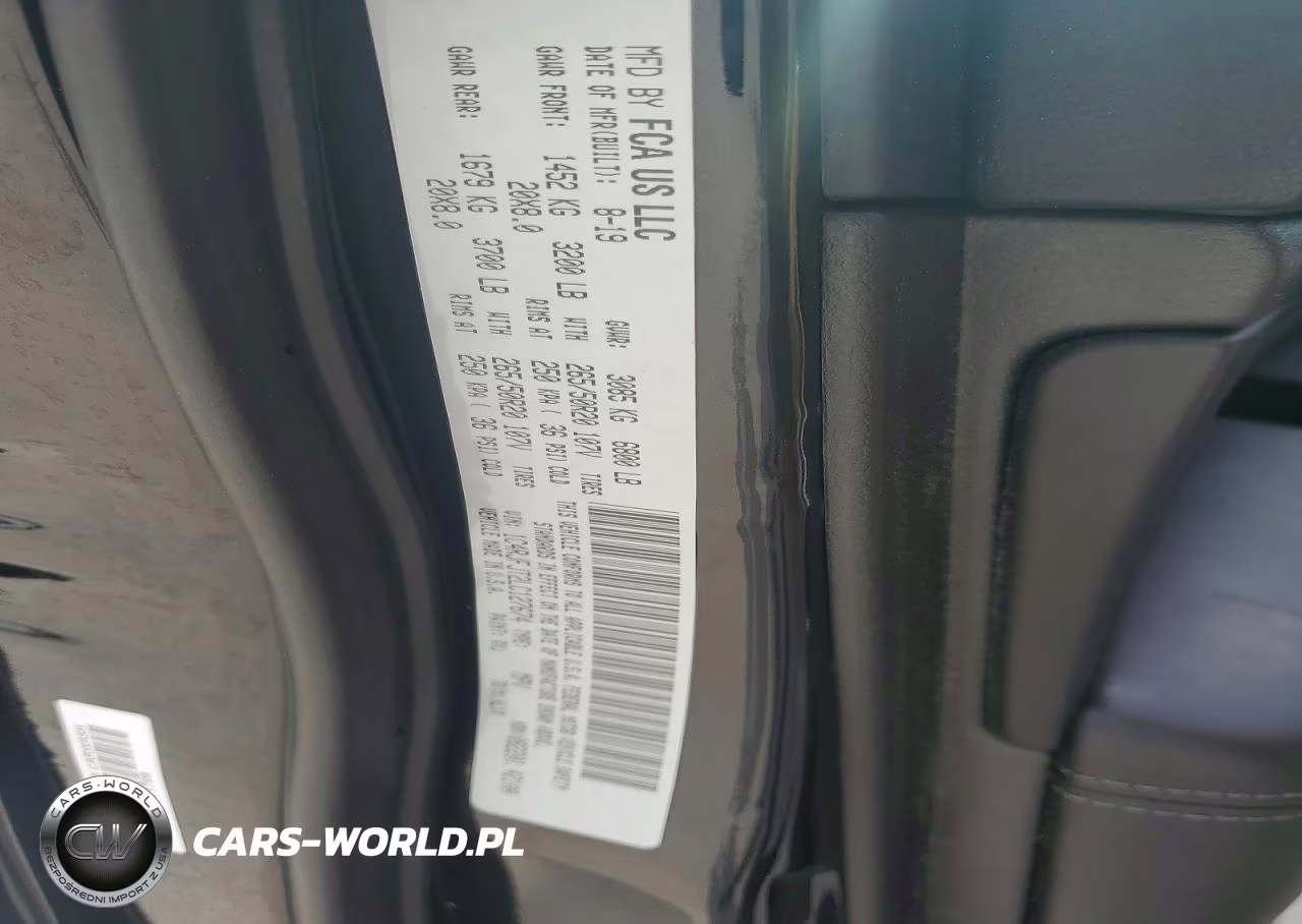 2020 Jeep Grand Cherokee Summit VIN:1C4RJFJT2LC127674 - 13