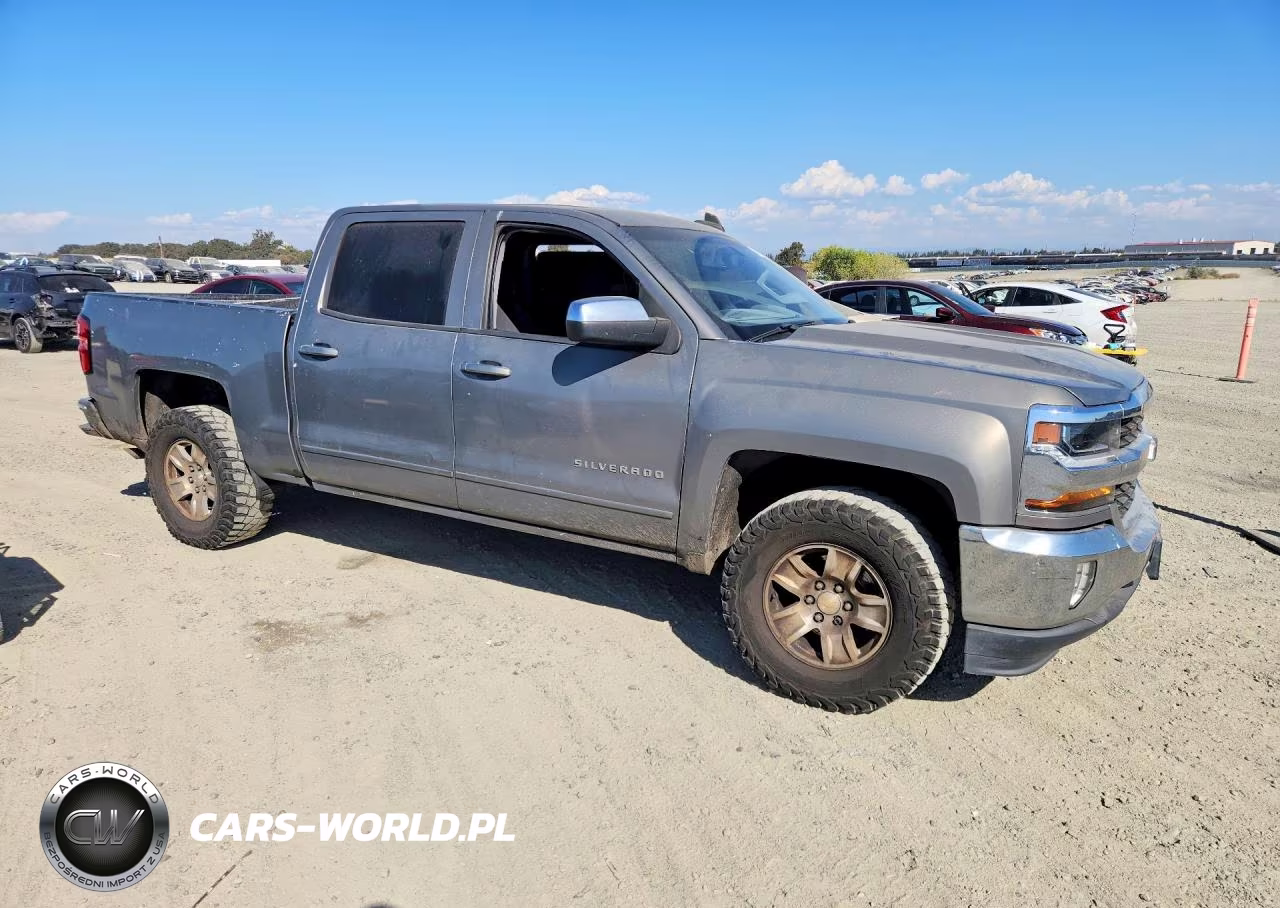 2017 Chevrolet Silverado K1500 Lt VIN:3GCUKREC8HG284469 - 4