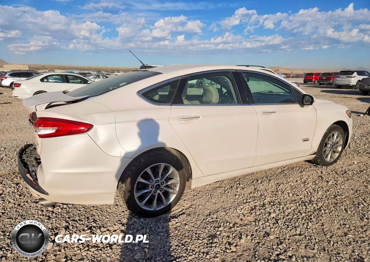 2017 Ford Fusion Se Phev VIN:3FA6P0PU4HR285088 - 3