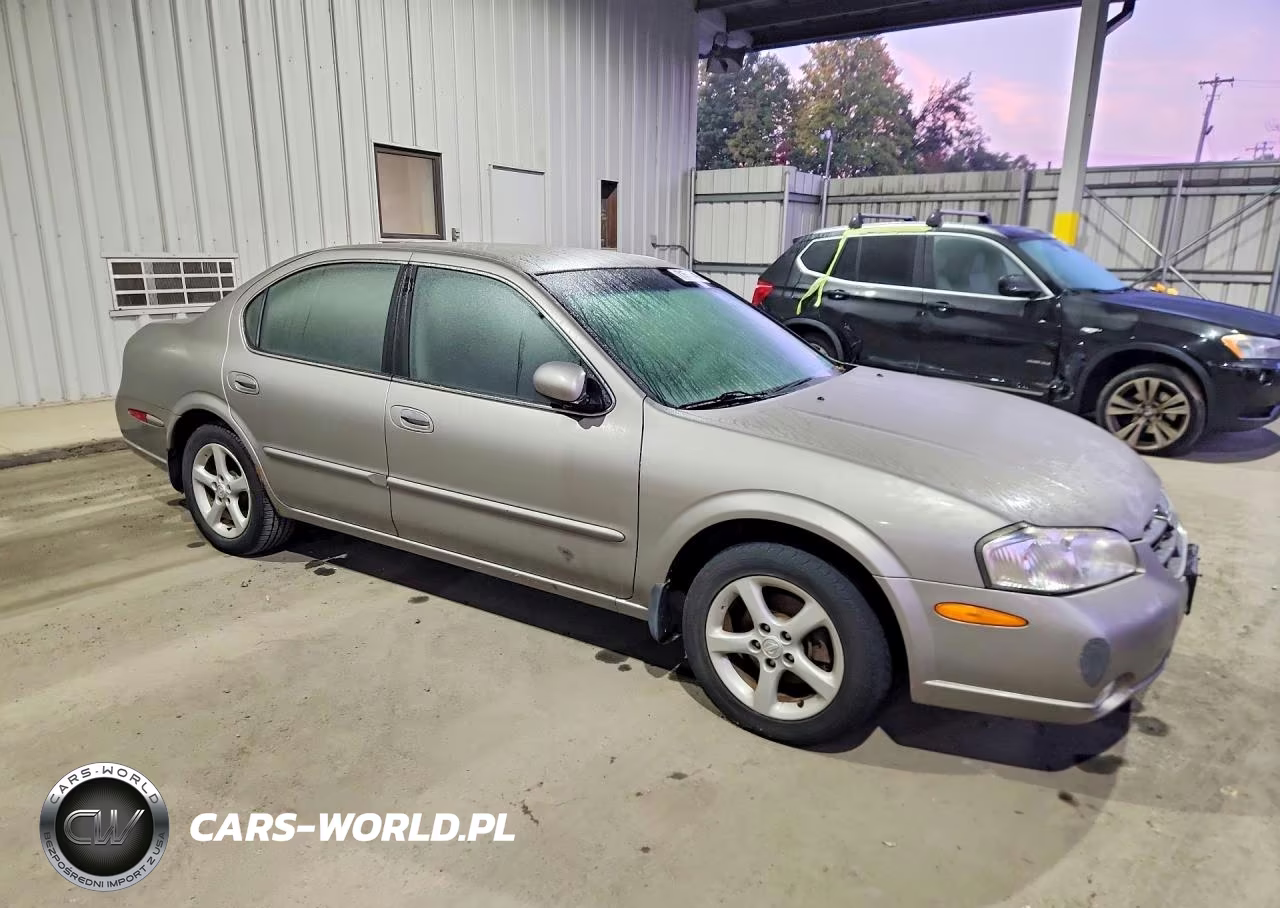 2001 Nissan Maxima VIN:JN1CA31D81T620952 - 4