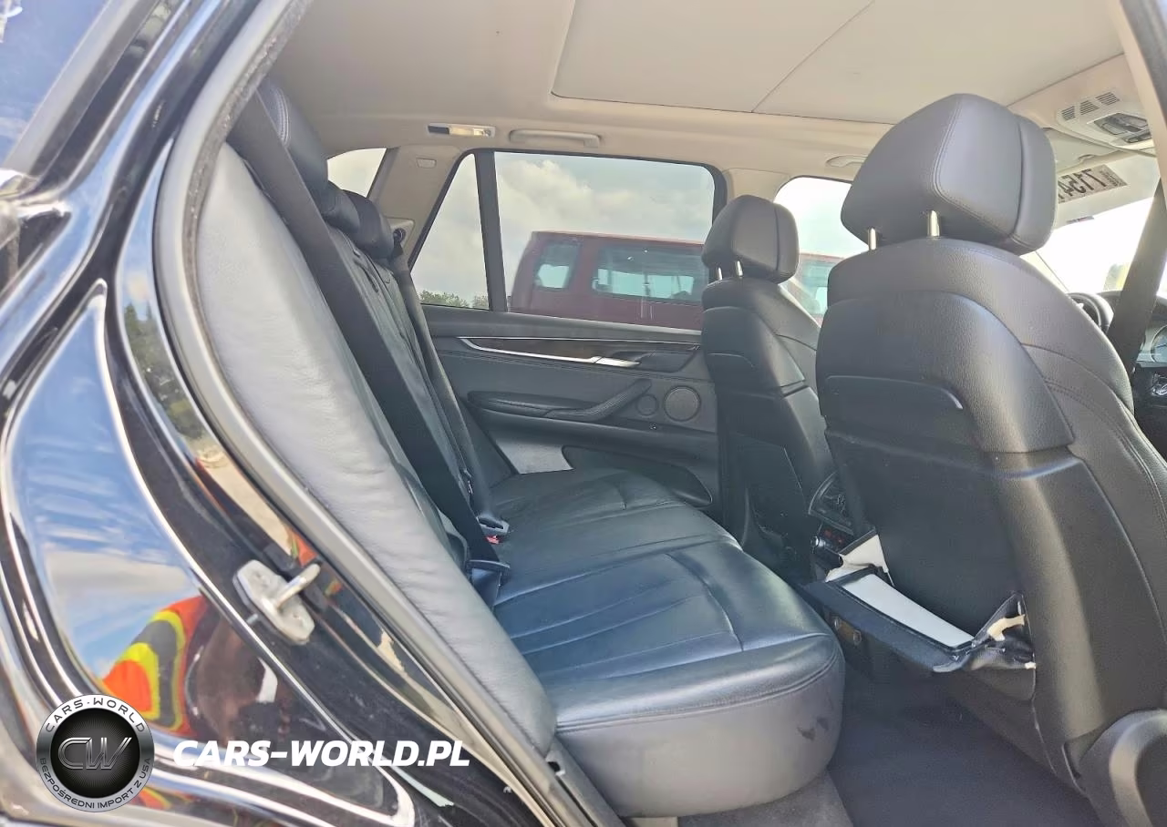2016 BMW X5 xDrive50I VIN:5UXKR6C5XG0J83666 - 11