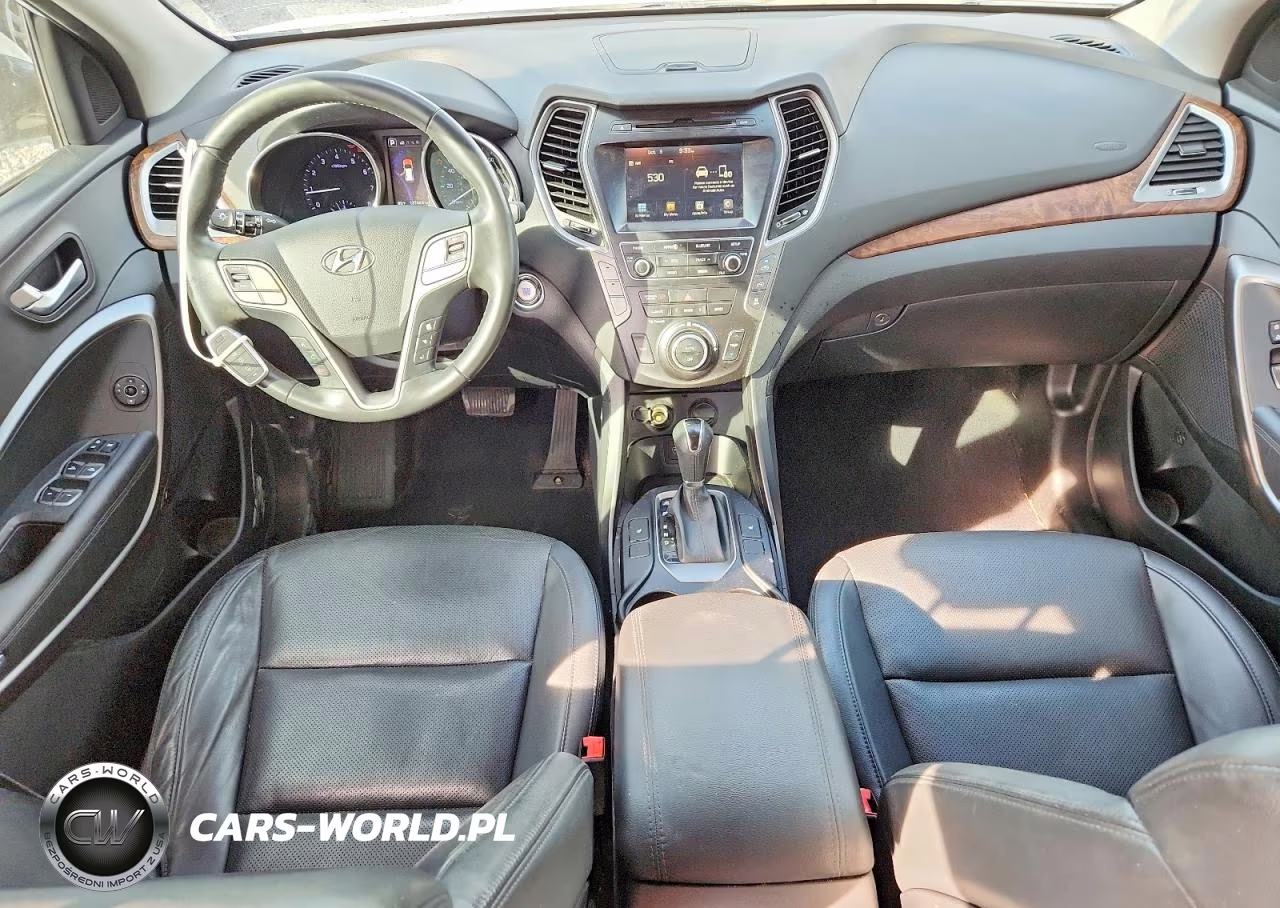 2017 Hyundai Santa Fe Limited VIN:KM8SNDHF7HU185271 - 8